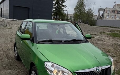 Skoda Fabia II, 2012 год, 850 000 рублей, 2 фотография