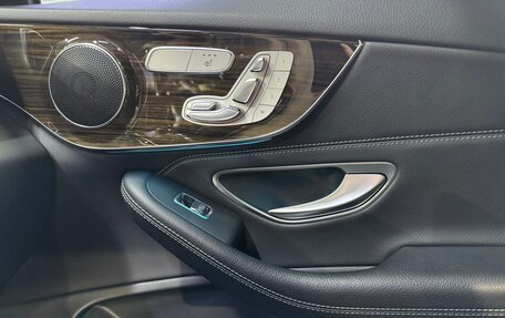 Mercedes-Benz C-Класс, 2018 год, 3 750 000 рублей, 17 фотография