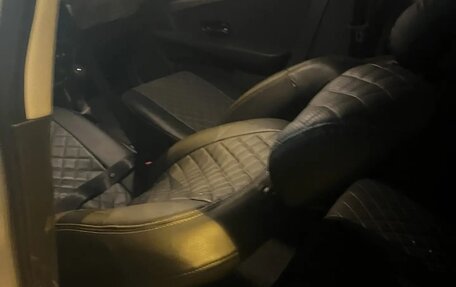 Nissan Almera, 2017 год, 150 000 рублей, 2 фотография