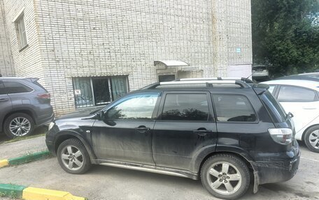Mitsubishi Outlander III рестайлинг 3, 2006 год, 470 000 рублей, 3 фотография