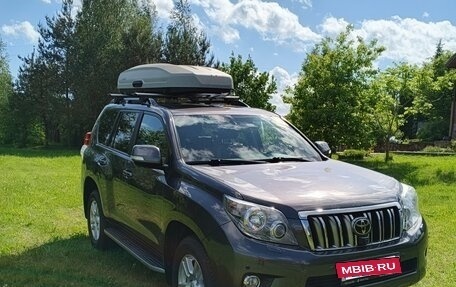 Toyota Land Cruiser Prado 150 рестайлинг 2, 2010 год, 3 350 000 рублей, 12 фотография