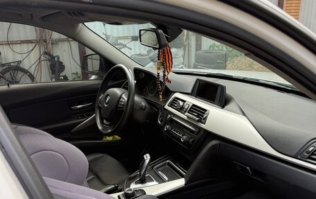 BMW 3 серия, 2014 год, 1 800 000 рублей, 16 фотография