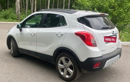 Opel Mokka I, 2014 год, 1 380 000 рублей, 8 фотография
