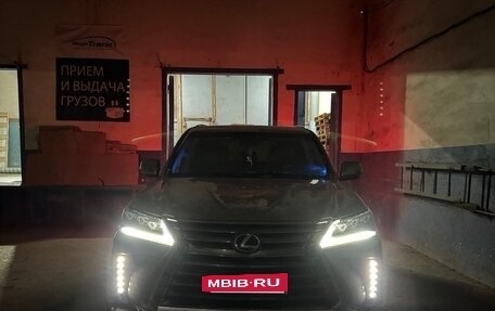 Lexus LX III, 2017 год, 9 500 000 рублей, 9 фотография