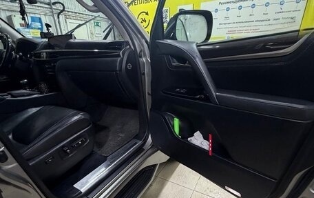 Lexus LX III, 2017 год, 9 500 000 рублей, 7 фотография