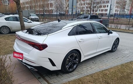 KIA K5, 2022 год, 2 800 000 рублей, 3 фотография