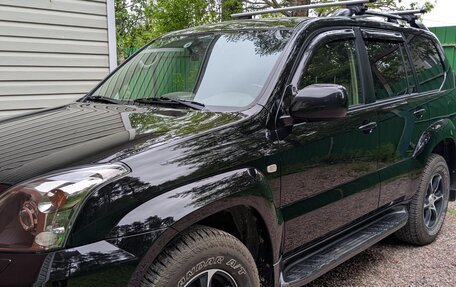Toyota Land Cruiser Prado 120 рестайлинг, 2008 год, 2 800 000 рублей, 11 фотография