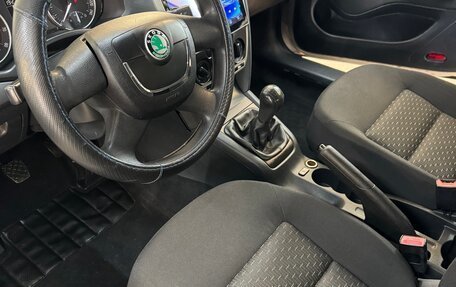 Skoda Octavia, 2011 год, 430 000 рублей, 11 фотография