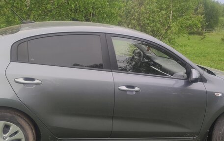 KIA Rio IV, 2019 год, 1 450 000 рублей, 10 фотография