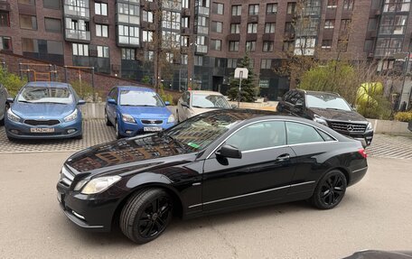 Mercedes-Benz E-Класс, 2011 год, 1 250 000 рублей, 3 фотография
