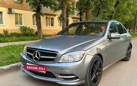 Mercedes-Benz C-Класс, 2008 год, 800 000 рублей, 2 фотография