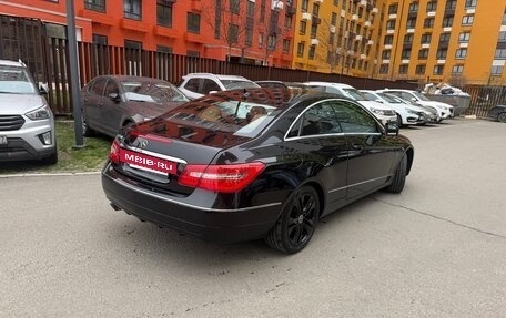 Mercedes-Benz E-Класс, 2011 год, 1 250 000 рублей, 6 фотография