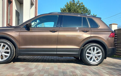 Volkswagen Tiguan II, 2019 год, 2 300 000 рублей, 1 фотография