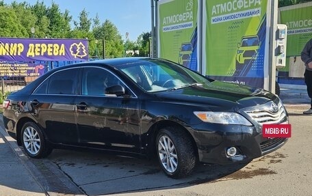 Toyota Camry, 2010 год, 750 000 рублей, 2 фотография