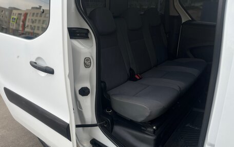 Peugeot Partner II рестайлинг 2, 2013 год, 580 000 рублей, 21 фотография