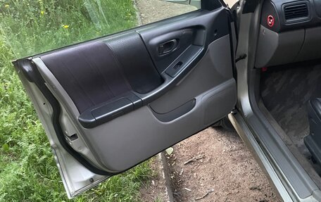 Subaru Forester, 2000 год, 550 000 рублей, 24 фотография