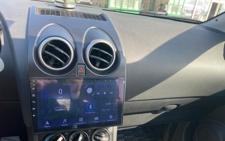 Nissan Qashqai, 2011 год, 1 050 000 рублей, 10 фотография