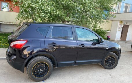 Nissan Qashqai, 2011 год, 1 050 000 рублей, 2 фотография