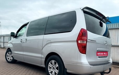Hyundai Grand Starex Grand Starex I рестайлинг 2, 2009 год, 1 700 000 рублей, 4 фотография