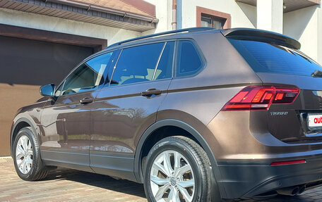 Volkswagen Tiguan II, 2019 год, 2 300 000 рублей, 6 фотография