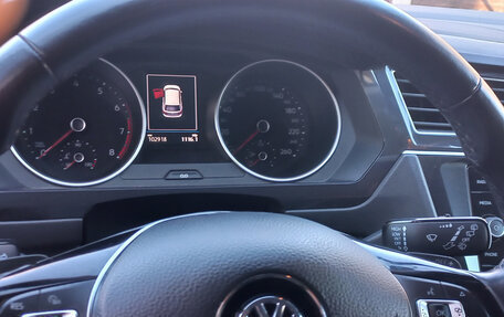 Volkswagen Tiguan II, 2019 год, 2 300 000 рублей, 7 фотография