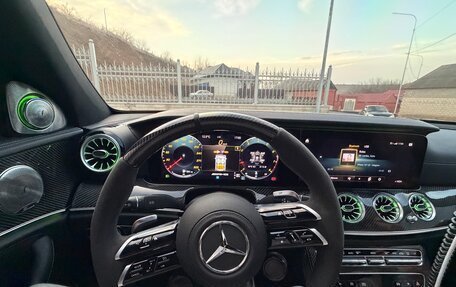 Mercedes-Benz E-Класс, 2020 год, 4 400 000 рублей, 5 фотография