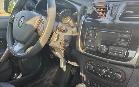 Renault Logan II, 2014 год, 649 000 рублей, 9 фотография