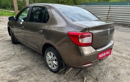 Renault Logan II, 2018 год, 1 000 000 рублей, 3 фотография