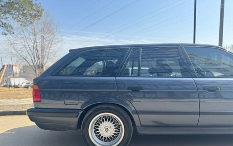 BMW 5 серия, 1994 год, 890 000 рублей, 2 фотография