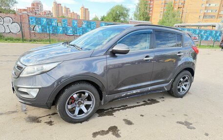 KIA Sportage III, 2011 год, 900 000 рублей, 12 фотография
