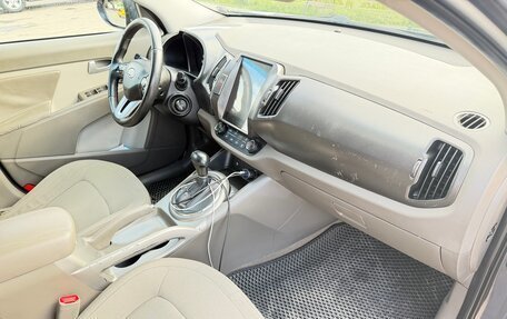 KIA Sportage III, 2011 год, 900 000 рублей, 18 фотография