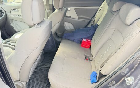 KIA Sportage III, 2011 год, 900 000 рублей, 21 фотография
