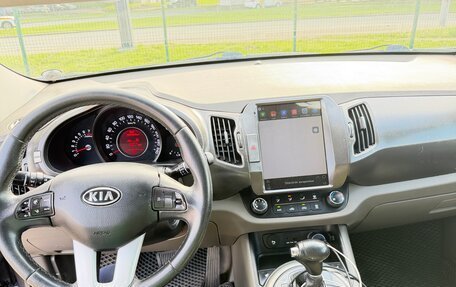 KIA Sportage III, 2011 год, 900 000 рублей, 23 фотография
