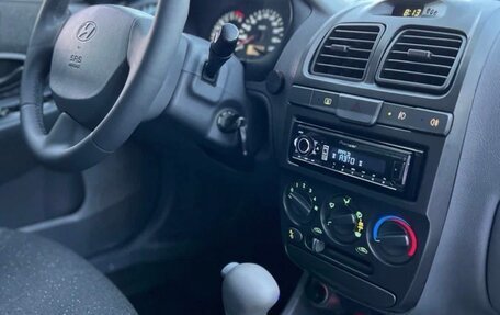 Hyundai Accent II, 2008 год, 700 000 рублей, 7 фотография