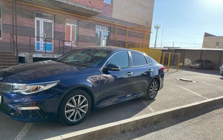 KIA Optima IV, 2019 год, 1 800 000 рублей, 2 фотография