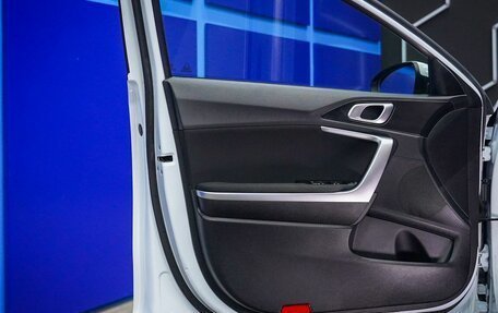 KIA cee'd III, 2019 год, 1 700 000 рублей, 15 фотография