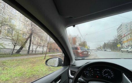 Hyundai Solaris II рестайлинг, 2018 год, 1 170 000 рублей, 5 фотография