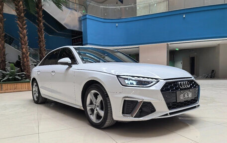 Audi A4, 2023 год, 2 430 000 рублей, 1 фотография