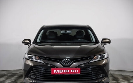 Toyota Camry, 2019 год, 2 549 000 рублей, 2 фотография