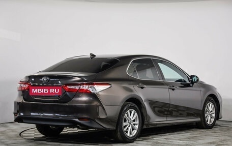 Toyota Camry, 2019 год, 2 549 000 рублей, 5 фотография