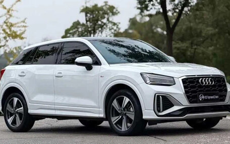 Audi Q2 I, 2023 год, 1 650 000 рублей, 3 фотография