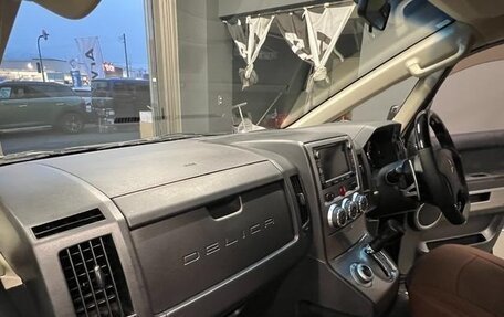 Mitsubishi Delica D:5 I, 2018 год, 2 010 000 рублей, 16 фотография