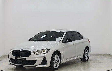 BMW 1 серия, 2023 год, 1 590 000 рублей, 1 фотография