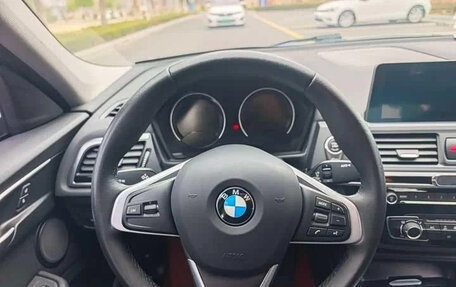 BMW 1 серия, 2023 год, 1 570 000 рублей, 10 фотография
