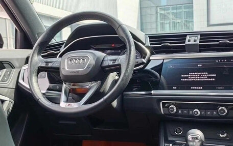 Audi Q3 Sportback, 2022 год, 2 370 000 рублей, 11 фотография