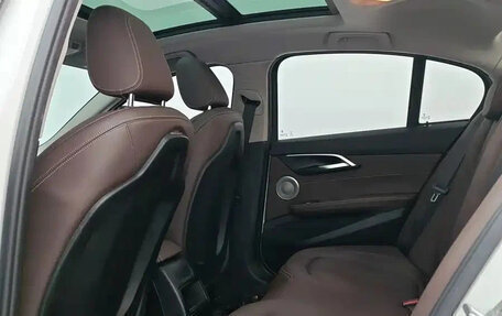 BMW 1 серия, 2023 год, 1 590 000 рублей, 13 фотография