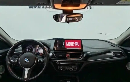 BMW 1 серия, 2023 год, 1 590 000 рублей, 9 фотография