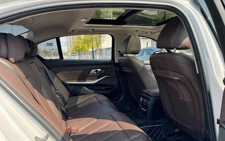 BMW 3 серия, 2023 год, 2 970 000 рублей, 13 фотография