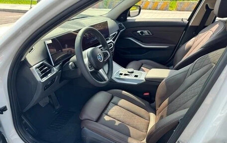 BMW 3 серия, 2023 год, 2 970 000 рублей, 7 фотография