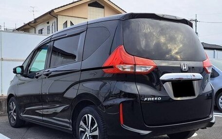 Honda Freed II, 2019 год, 1 180 000 рублей, 6 фотография